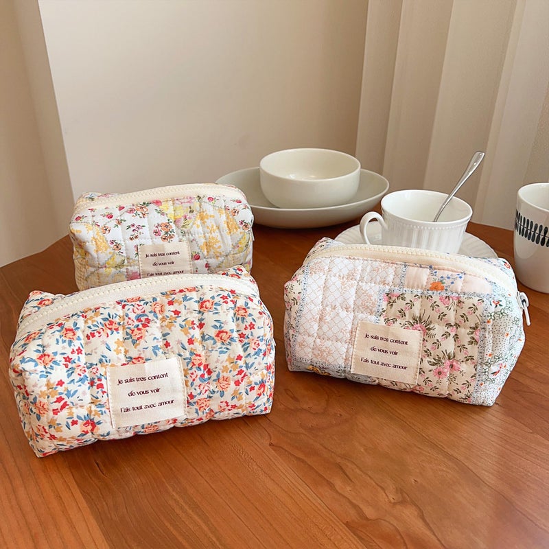 Sminra Floral Small Makeup Bag  Cute Cotton Quilted Cosmetic Bag Pouch Organizer  Aesthetic Coquette Preppy Portable Purse Toiletry Bag for Women Girls Travel accessoriess (Red Floral-S) - Image 2